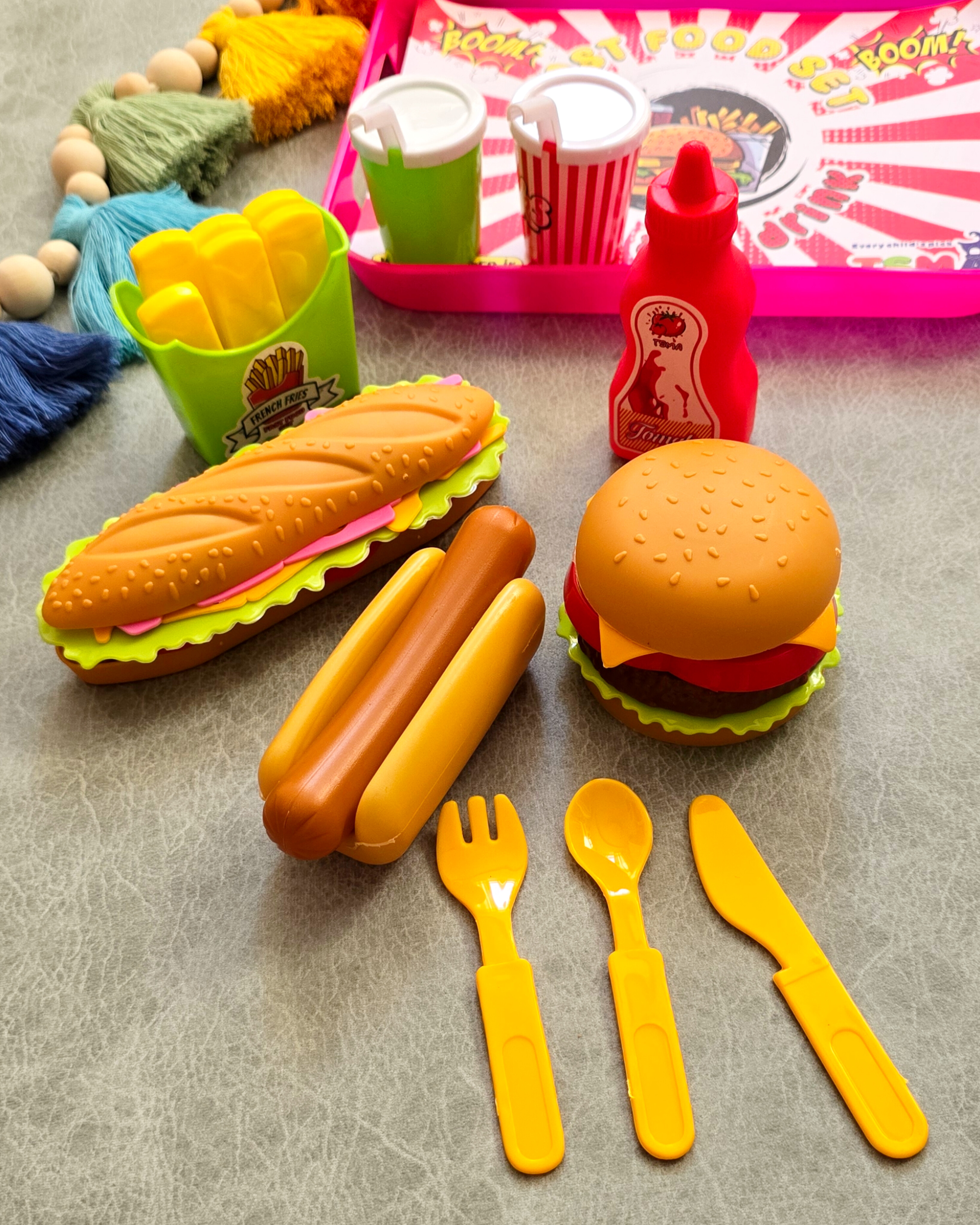 سینی خوراکی فست فود